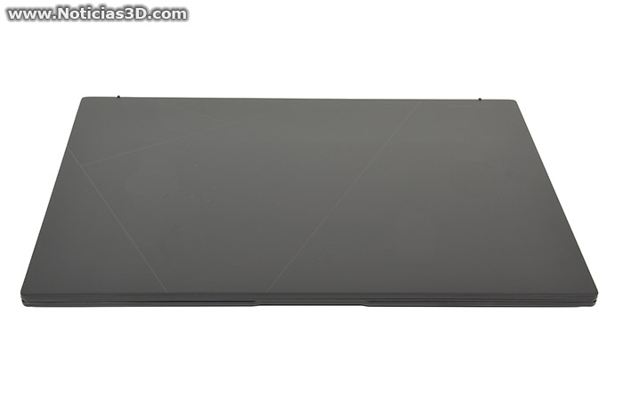 ASUS Zenbook 14 OLED (UM3406) ASUS Zenbook 14 OLED (UM3406) Foto frontal cerrado